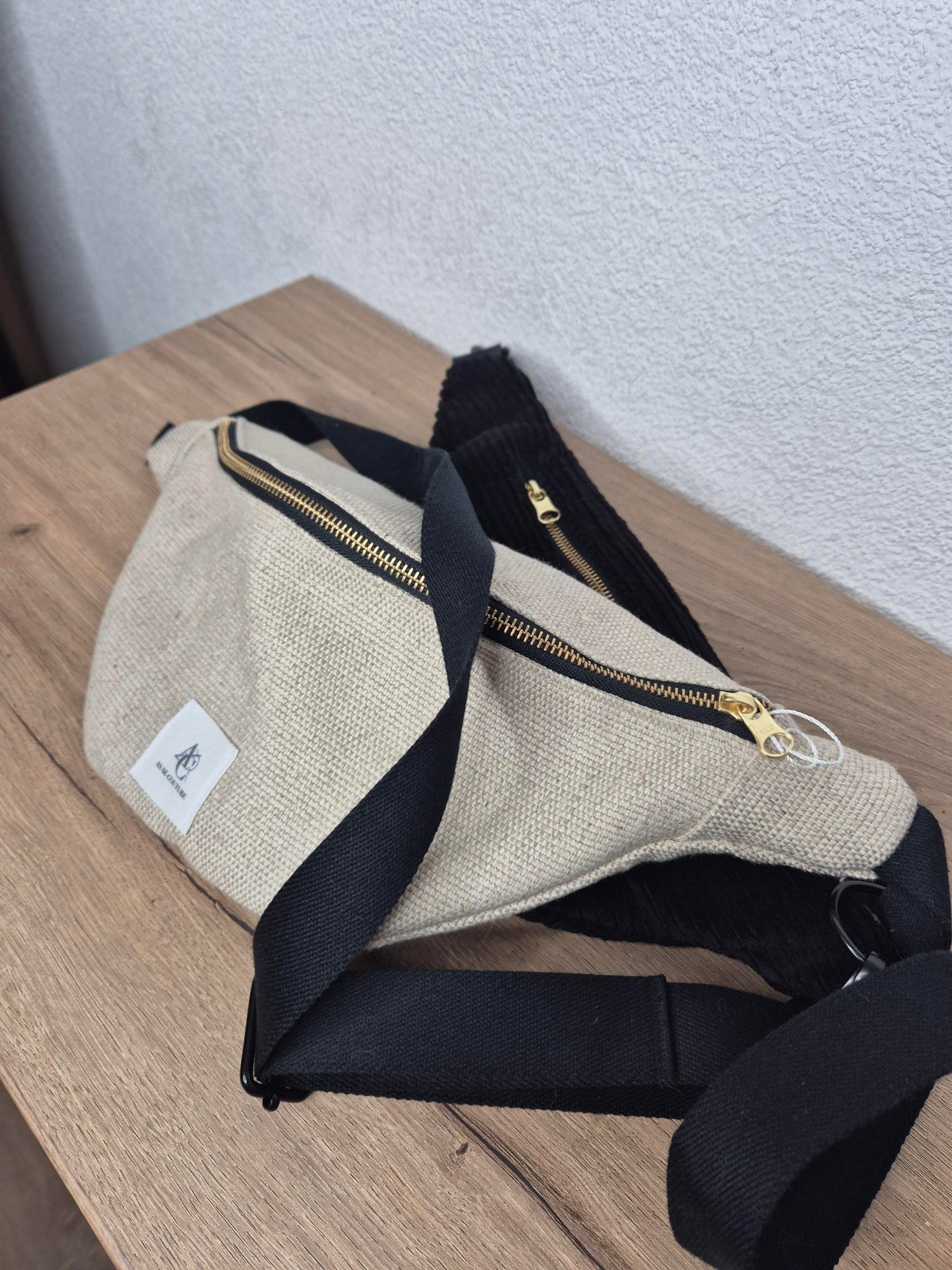 Photo d'un sac banane de la marque Avaé Couture N°1